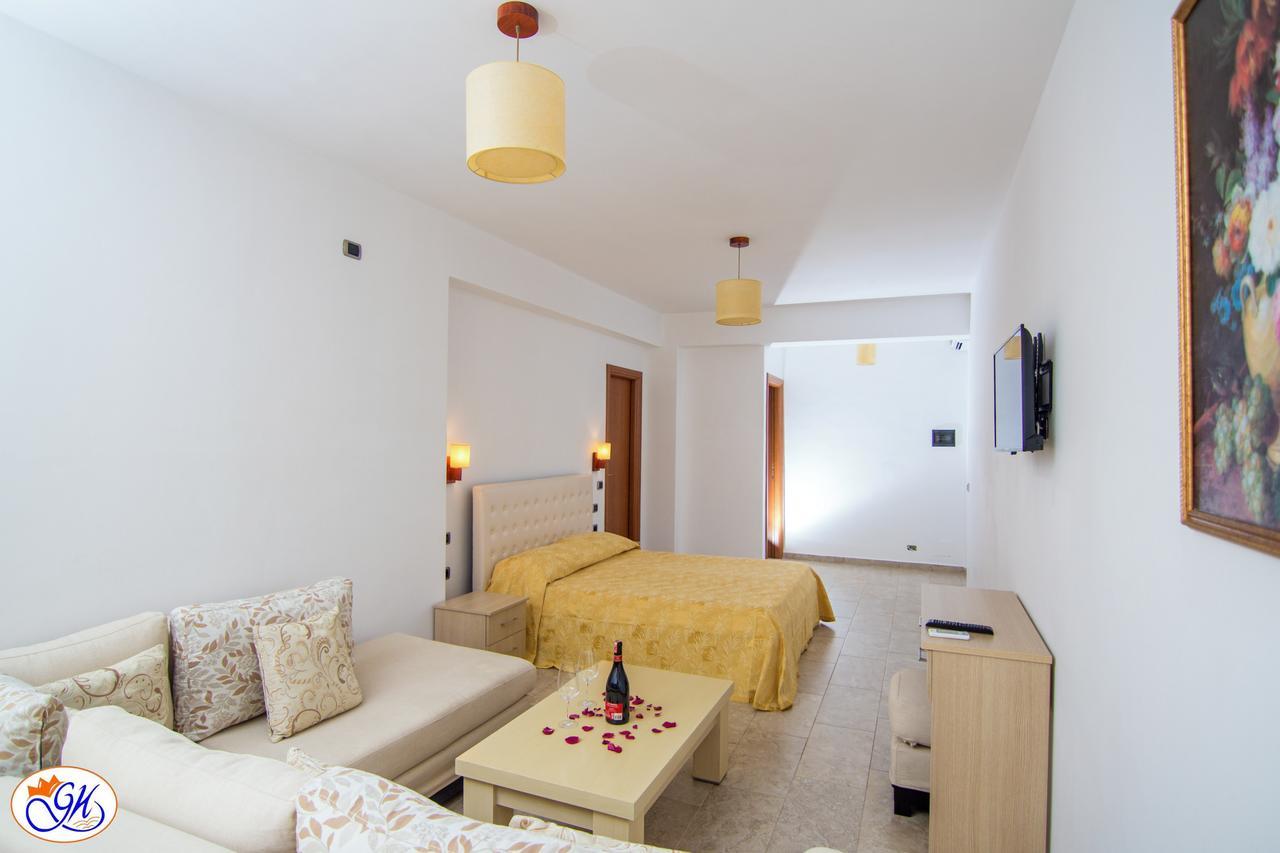 Exclusive Greccia 4* Dhërmi